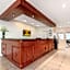 La Quinta Inn & Suites by Wyndham Clearwater Central
