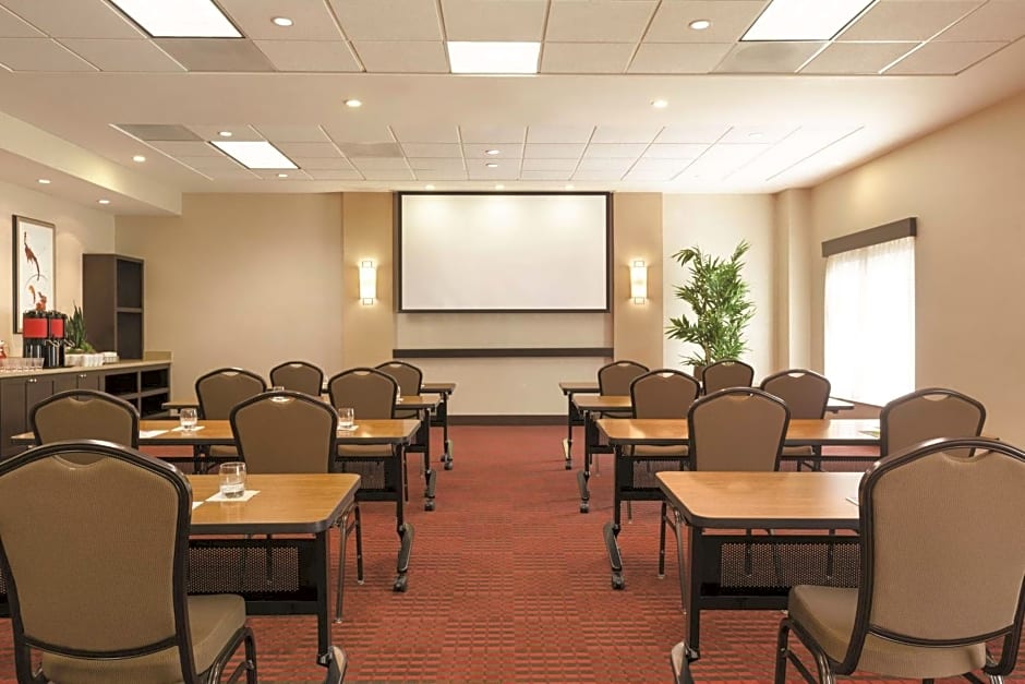 Hyatt Place at Anaheim Resort / Convention Center