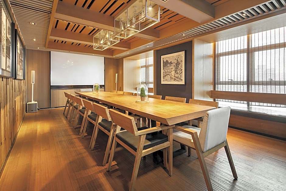 Bloom Boutique Hotel