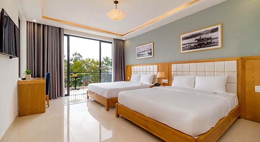 Babylon Hoi An Central Villa