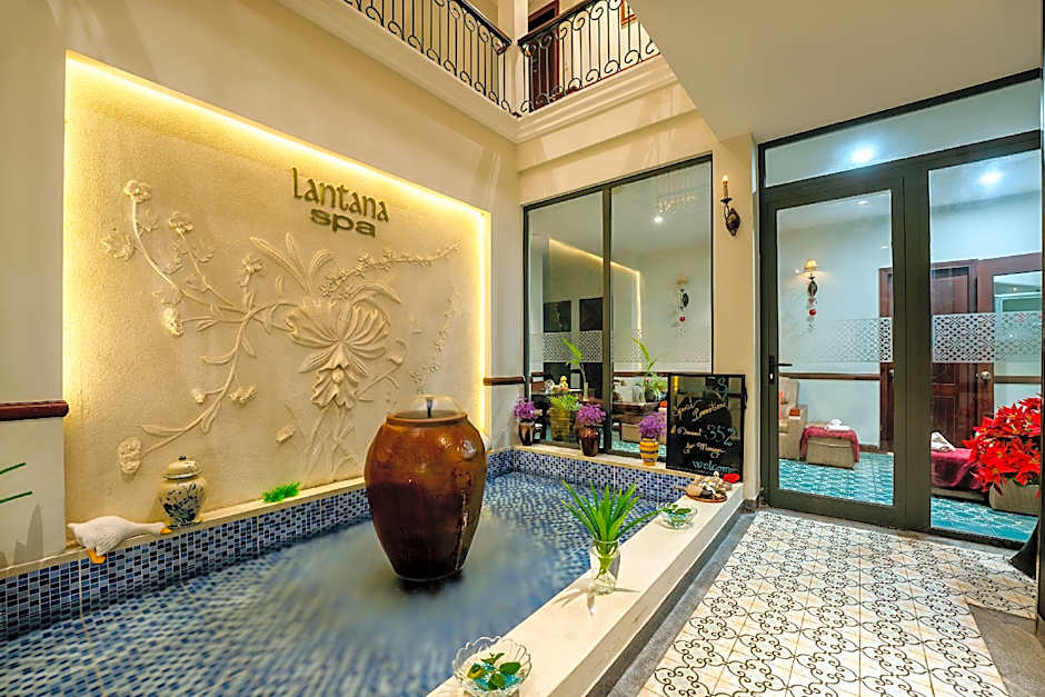 Lantana Boutique Hoi An Hotel