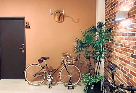 Visual Range B & B
