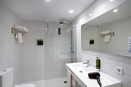 SUITE STANDARD 2 ADULTS