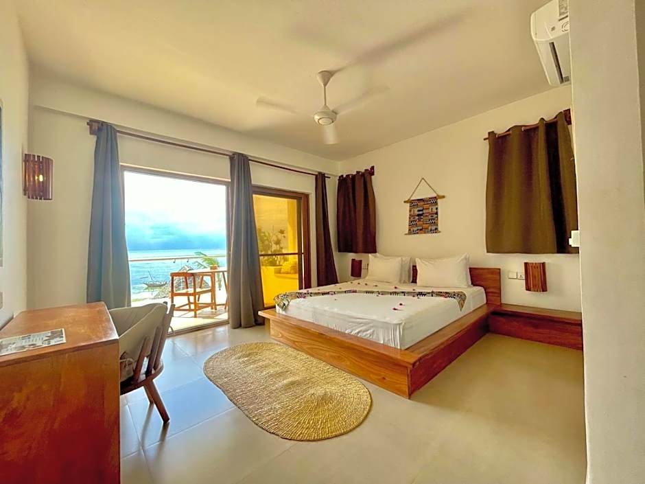 Aluna Beach Apartments