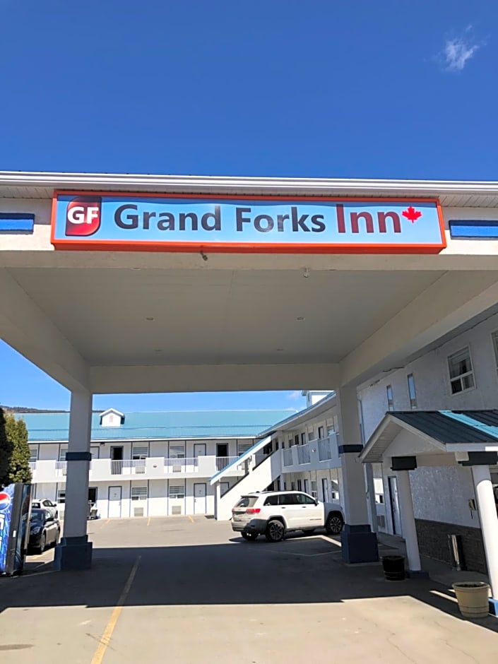 Grand Forks Inn