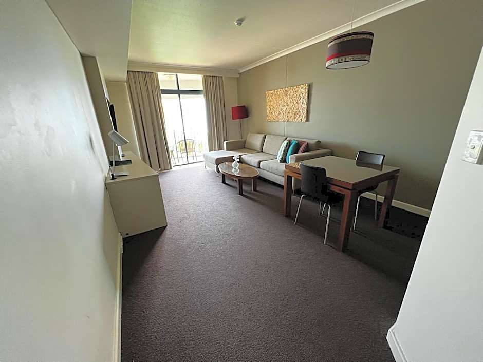 Darwin Esplanade Central Official