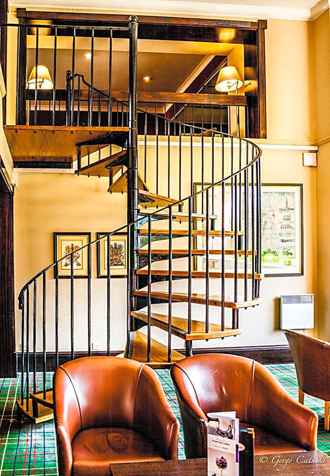 Winchester Wessex Hotel by Sunday