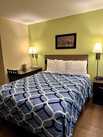 Small Single Room