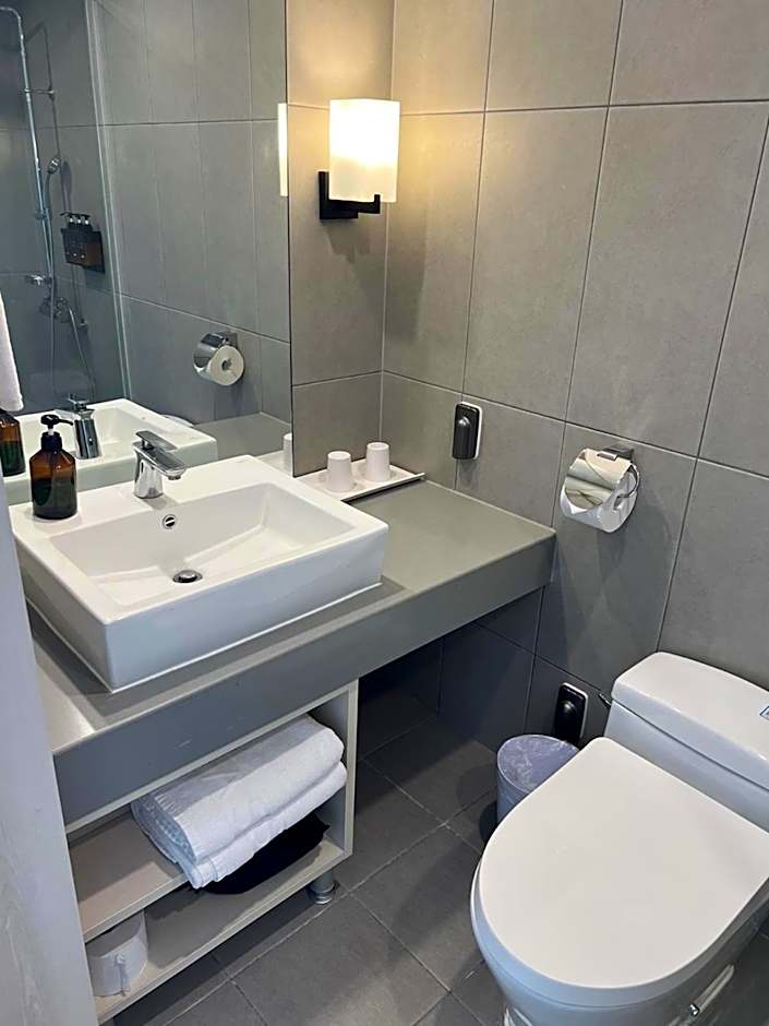 Jeju Pureun Hotel