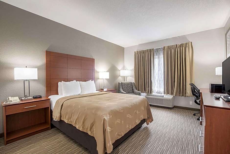 Quality Inn & Suites Lodi I-90