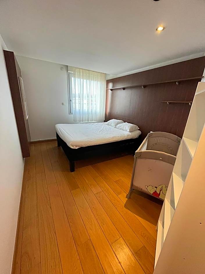 Ibis Styles Bethune Bruay Hotel