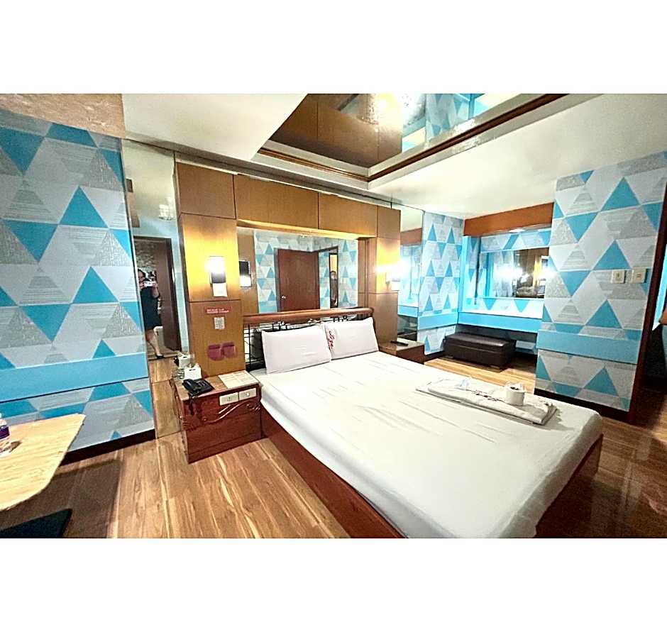Liza Lodge by OYO – Pasay City, Metro Manila, PA
