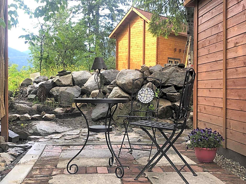 Idyllic Cabin Retreat Only 5 Minutes Away From Nelson