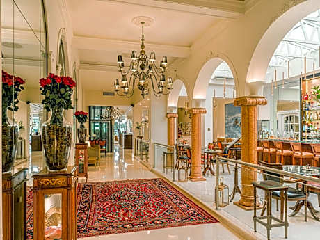 Melia Recoleta Plaza Hotel