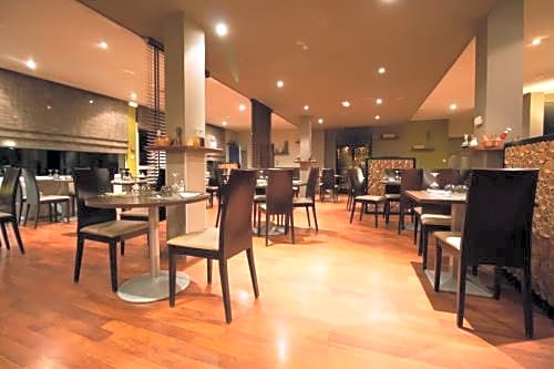 Ambiance Hotel
