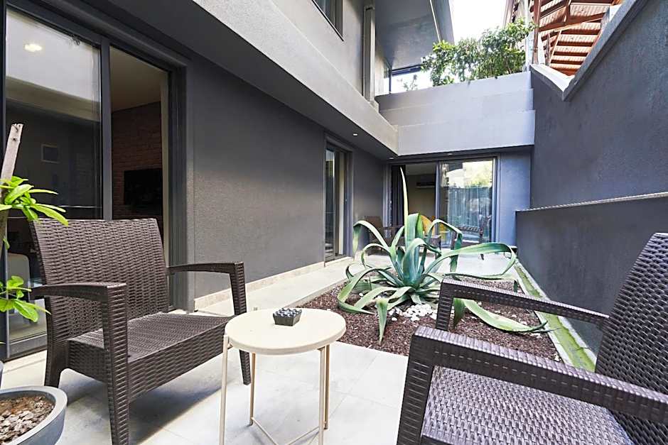 Loft 1502 Hotel