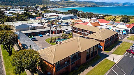 Apollo Bay Motel & Apartments