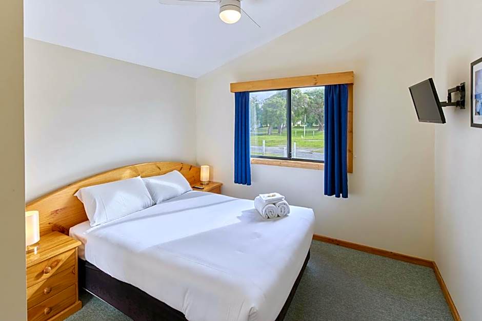 Rose Gardens Holiday Park
