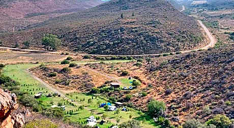 Lylius Cottage and Campsites