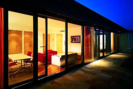 Royal Rooftop Apartment