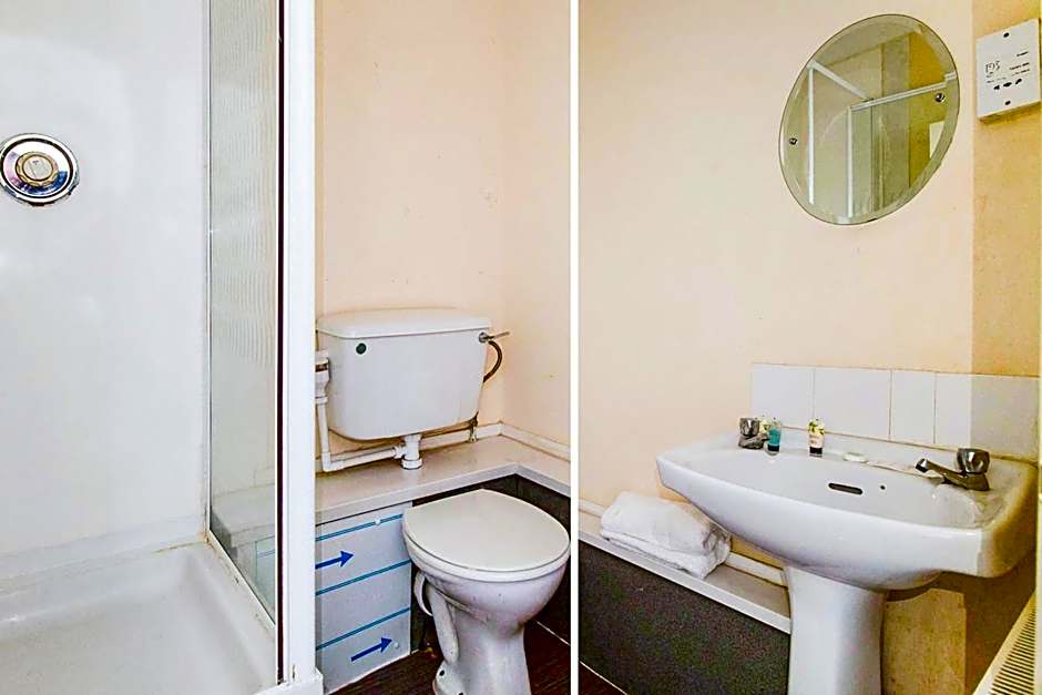 OYO The Longlands Hotel