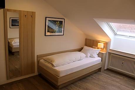 Business Room with twin beds