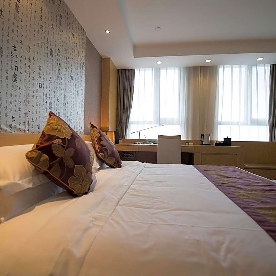 Suzhou Sun Plaza Hotel