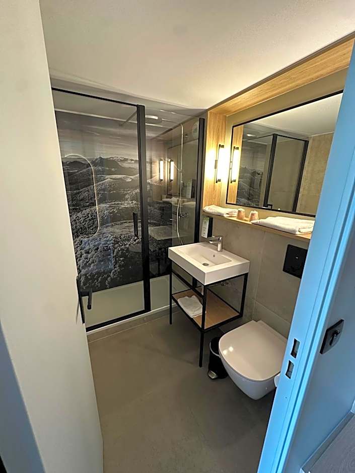 Campanile NATURE - Clermont-Ferrand Nord Riom