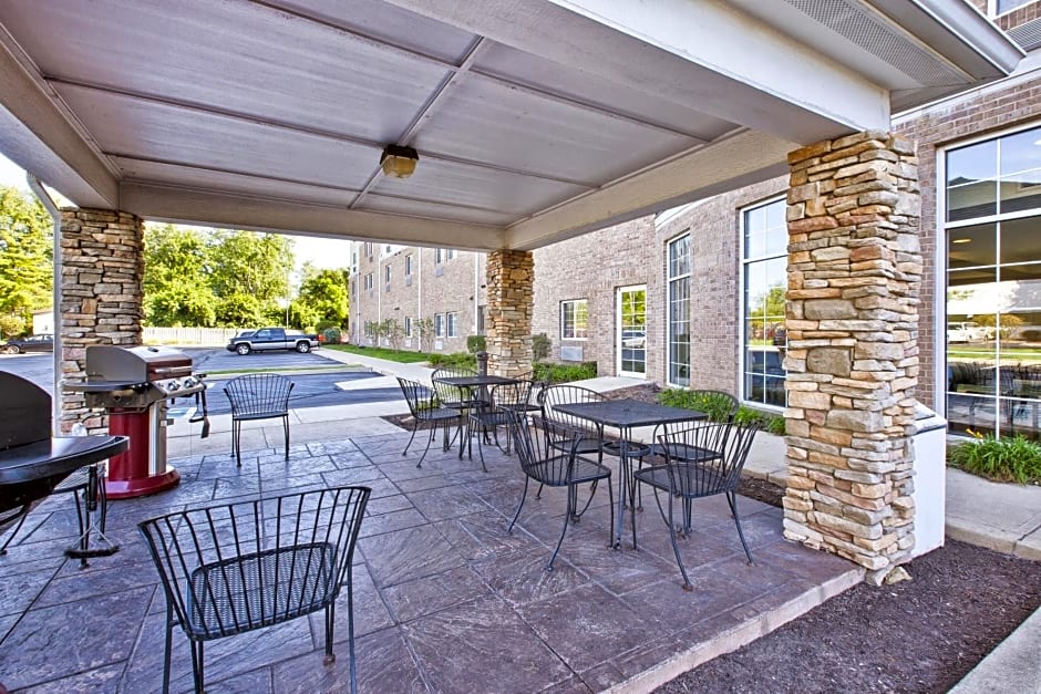 Candlewood Suites Indianapolis Airport By IHG