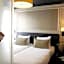 Hotel Le Montmartre Saint Pierre