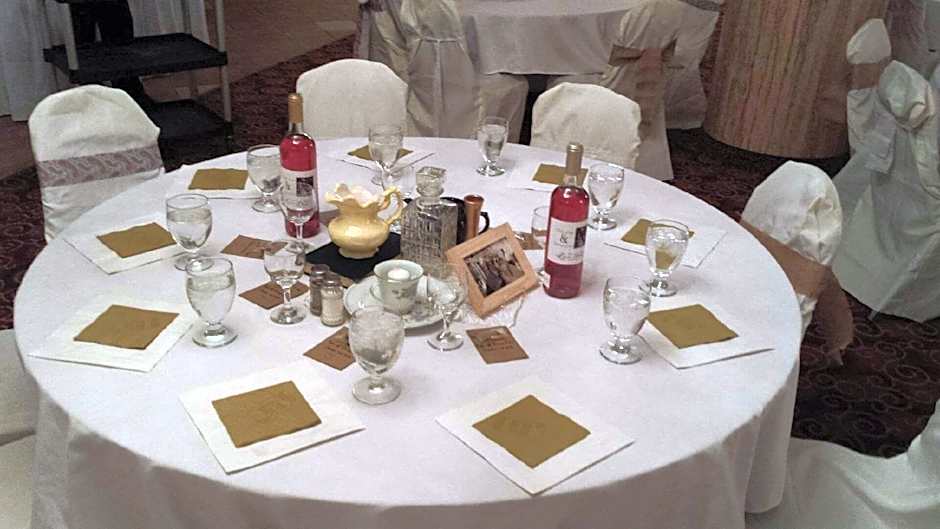 Travelodge by Wyndham Lloydminster