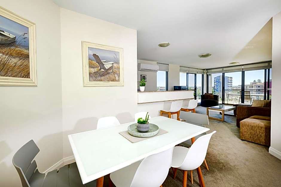 Sevan Apartments Forster