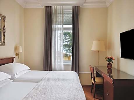 Standard Double or Twin Room with Sea View