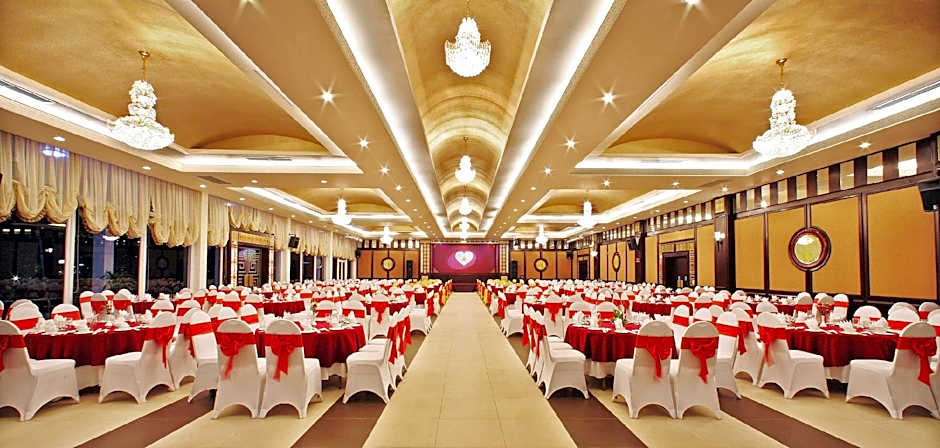 Century Riverside Hue Hotel