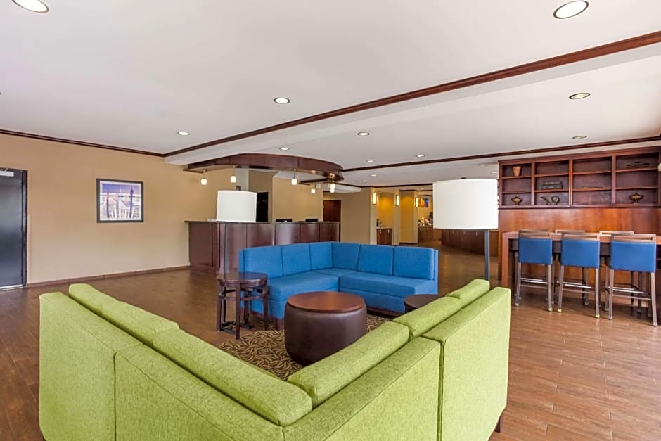 Comfort Suites North Mobile