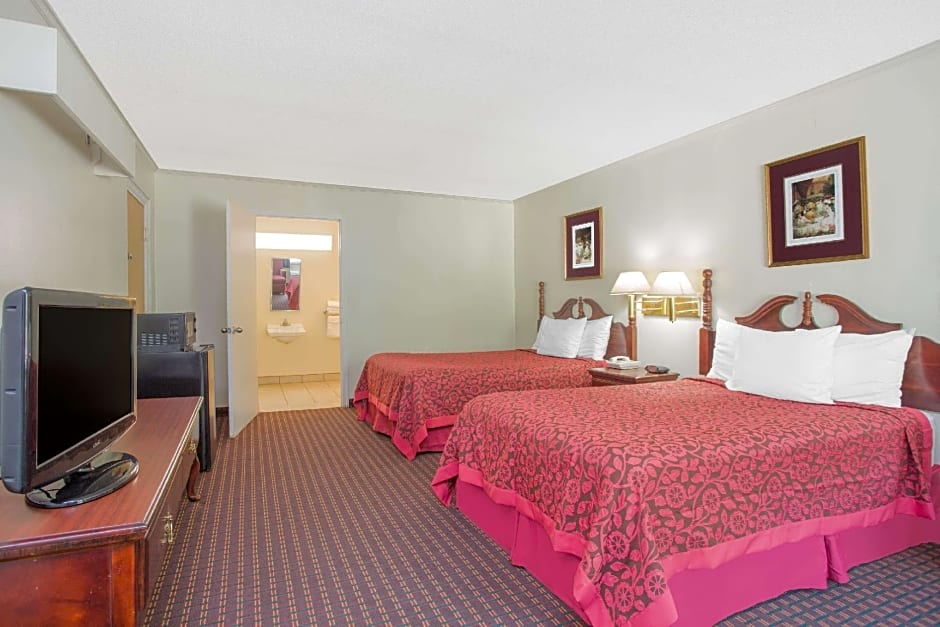 Days Inn by Wyndham Milledgeville