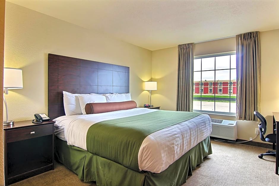 Cobblestone Hotel and Suites - Crookston