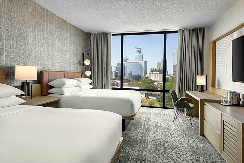 Sheraton Charlotte Hotel