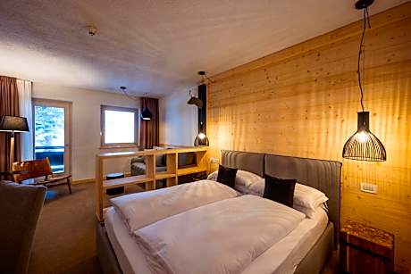 Junior Suite Triple Room