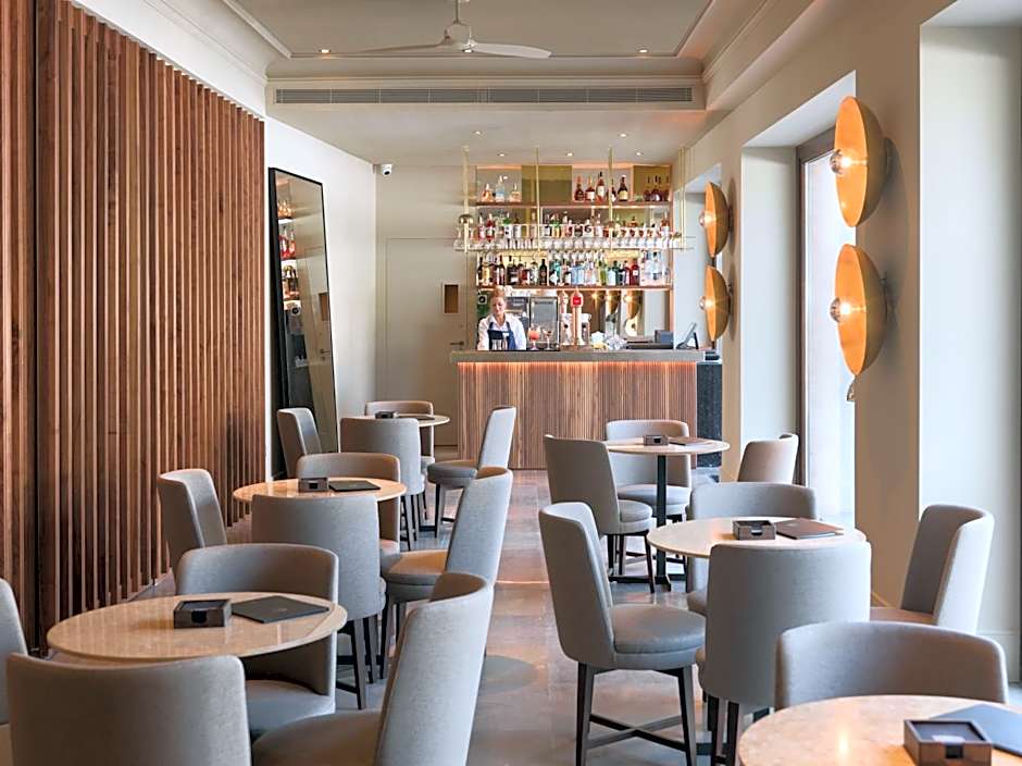 H10 Palacio Colomera