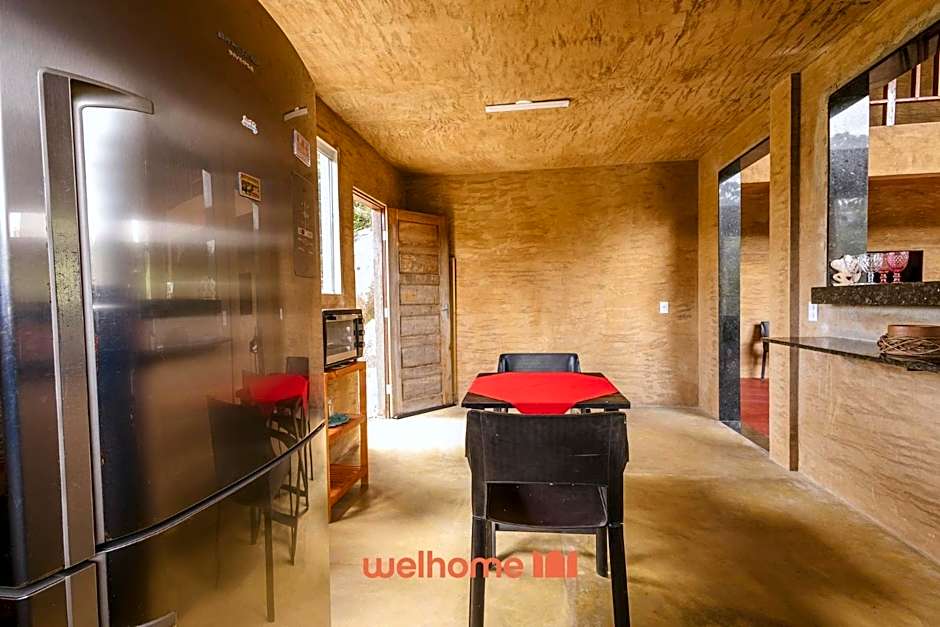 Casa na pedra em Serra Negra vista para montanha