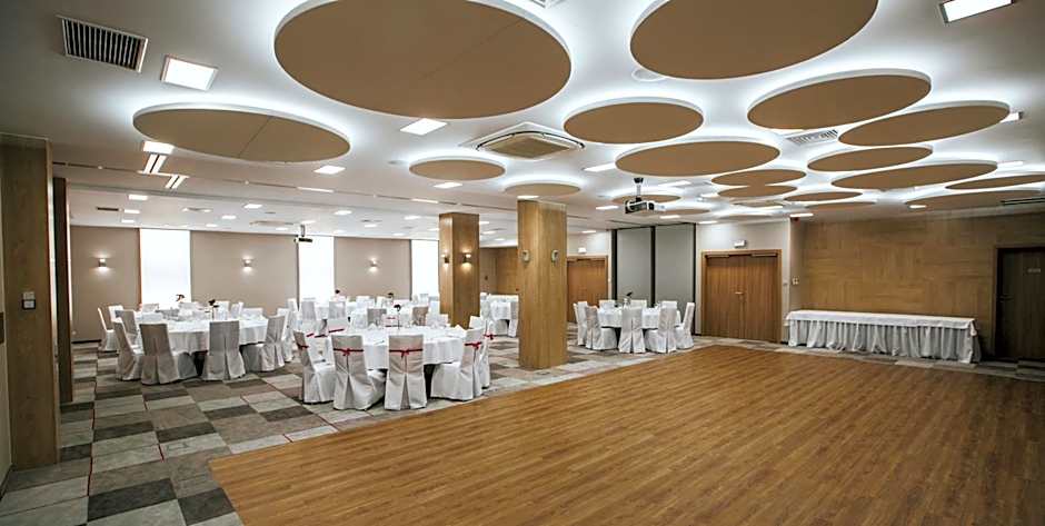 Hotel Radocza Park Business & Spa