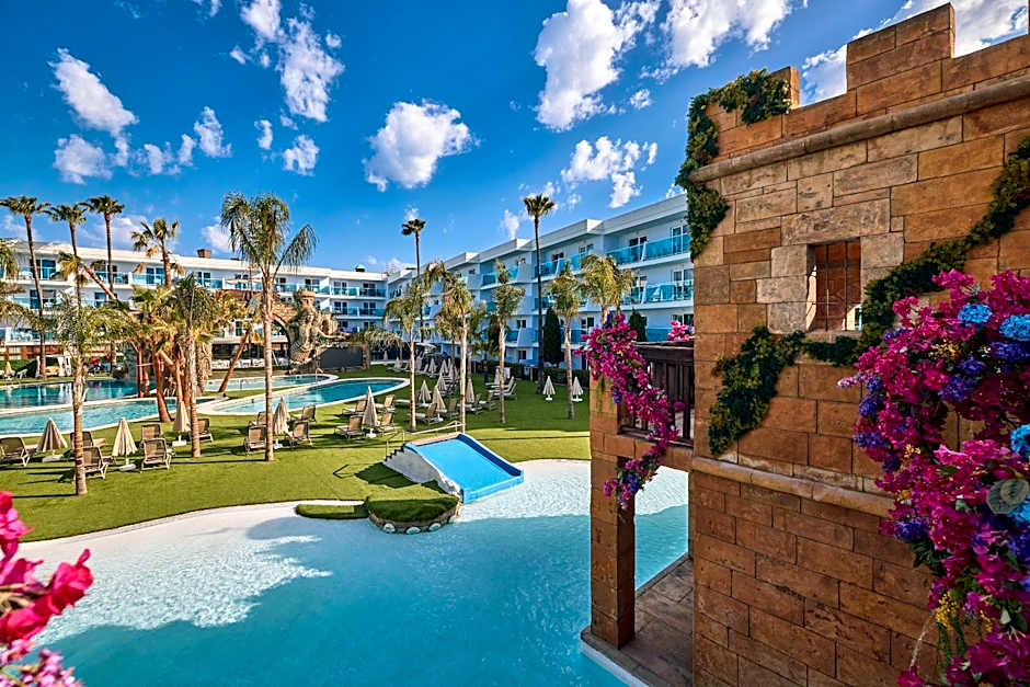 Pirates Village