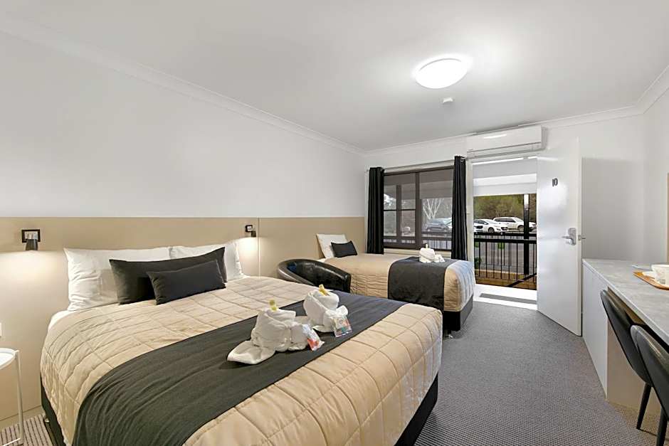 Kandos Fairways Motel