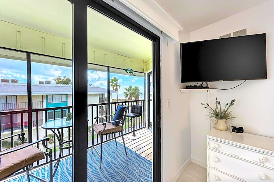 Anna Maria Island Beach Sands 203