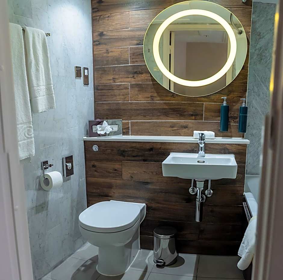 a&o London Docklands Riverside