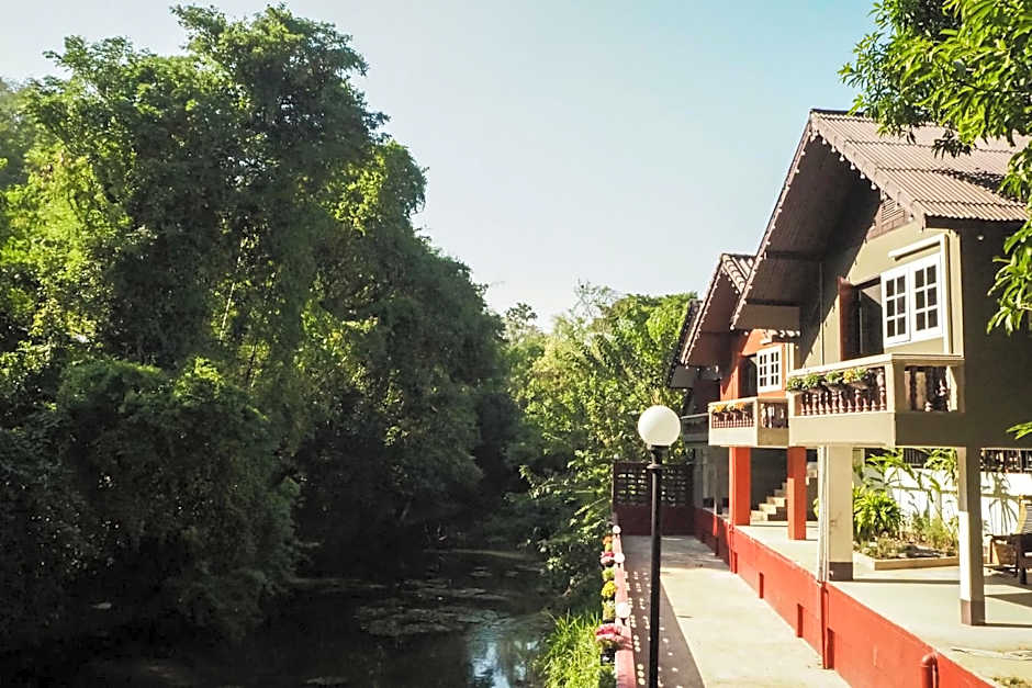 Chomklong Experience