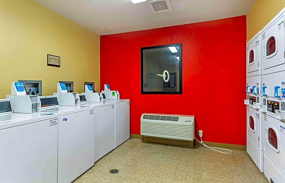 Extended Stay America Select Suites - Hartford - Manchester