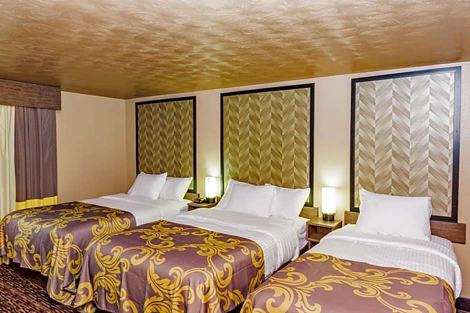 Aarya Hotel By Niagara Fashion Outlets