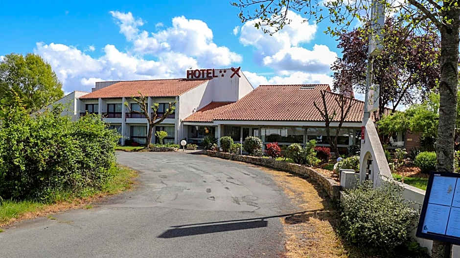 Hôtel-Restaurant La Belle Poule -